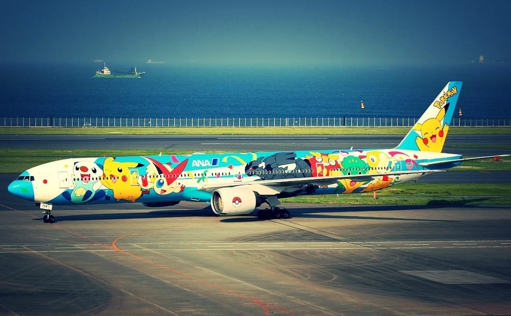The Coolest Airline PAINT Jobs + Where To Find Them... God Save The