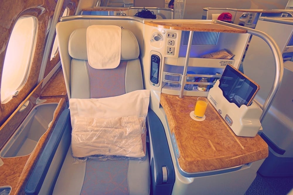 How To Fly BUSINESS Or FIRST CLASS On An Economy Budget (It's Really ...