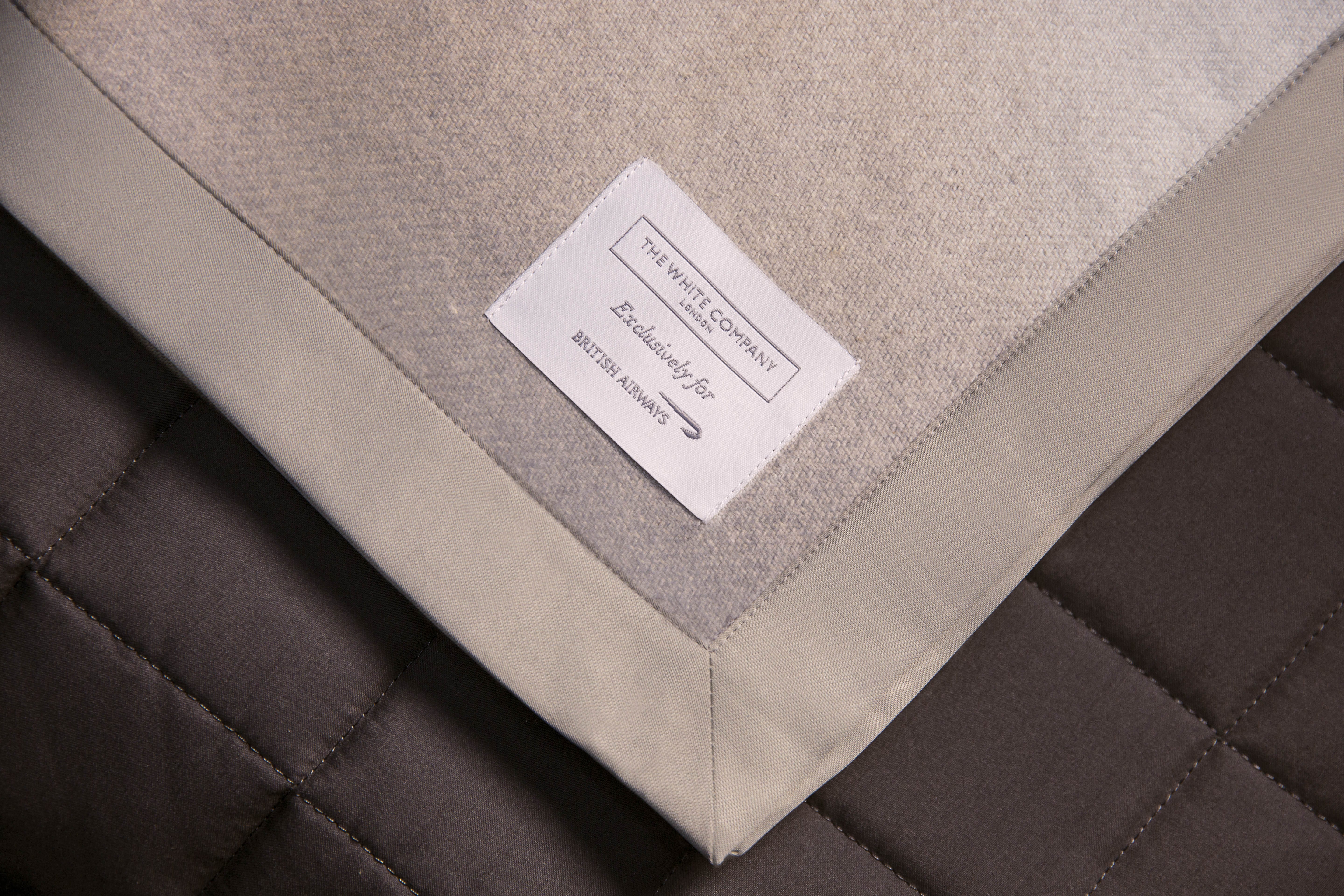 British Airways Business Class Cotton Reversible Blanket Quilt Duvet 115 x 190cm 