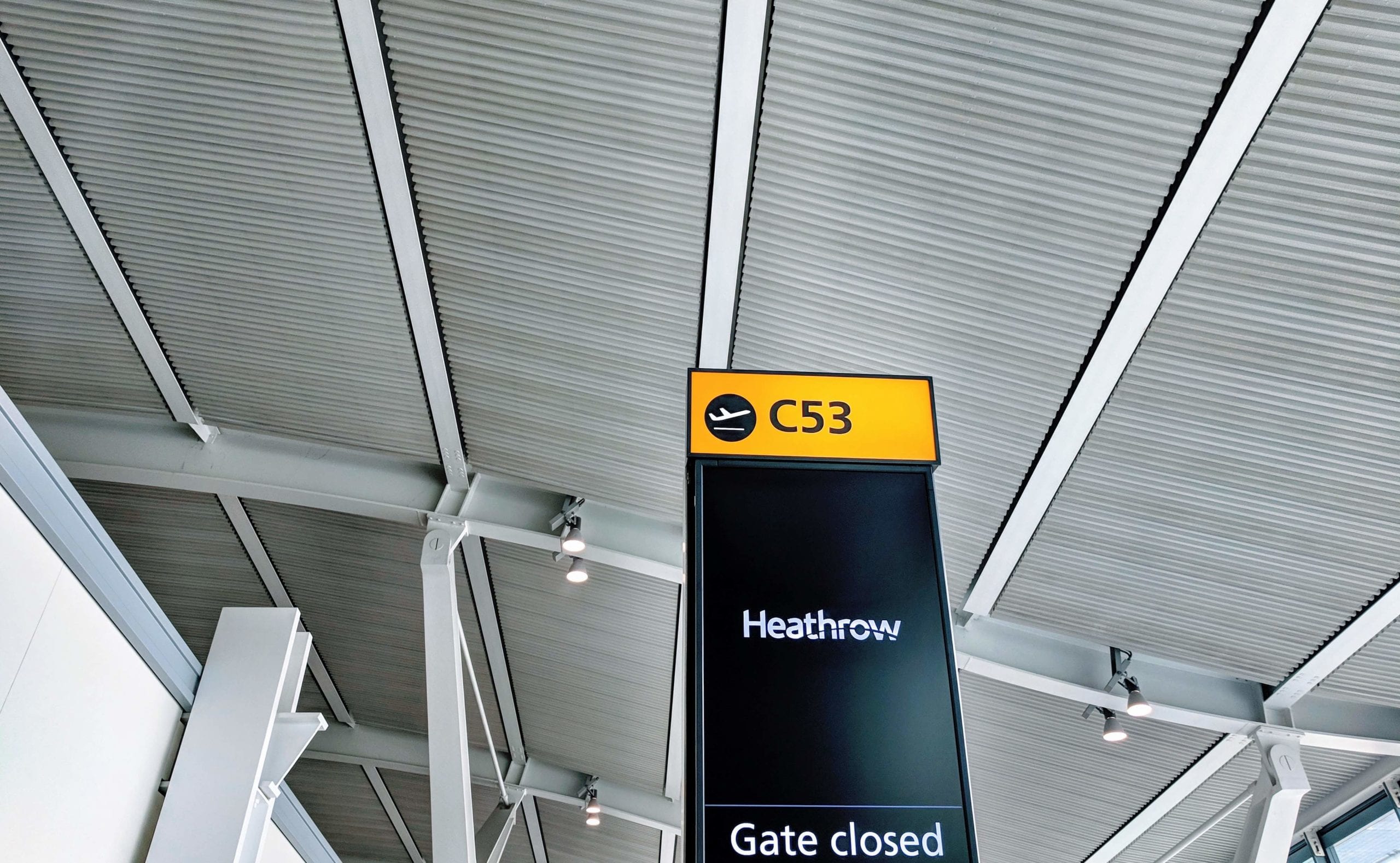 Opinion: Heathrow Should Have To Call Passengers About Cancellations