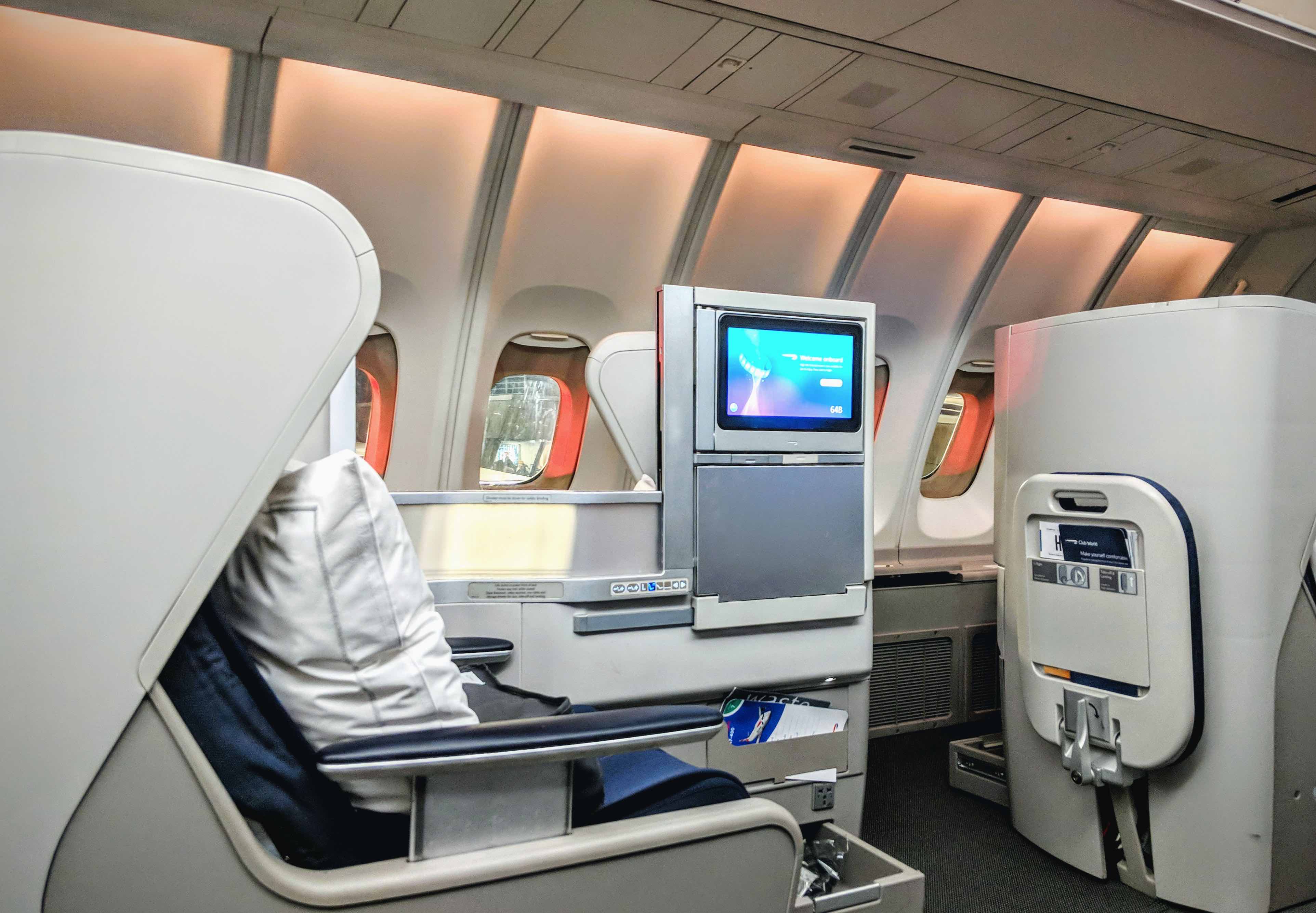 Review British Airways Iconic 747 400 Club World Upper