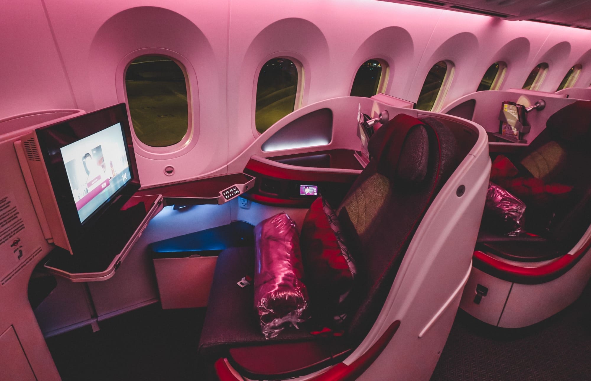 Review Qatar Airways Dreamy Boeing 787 Dreamliner
