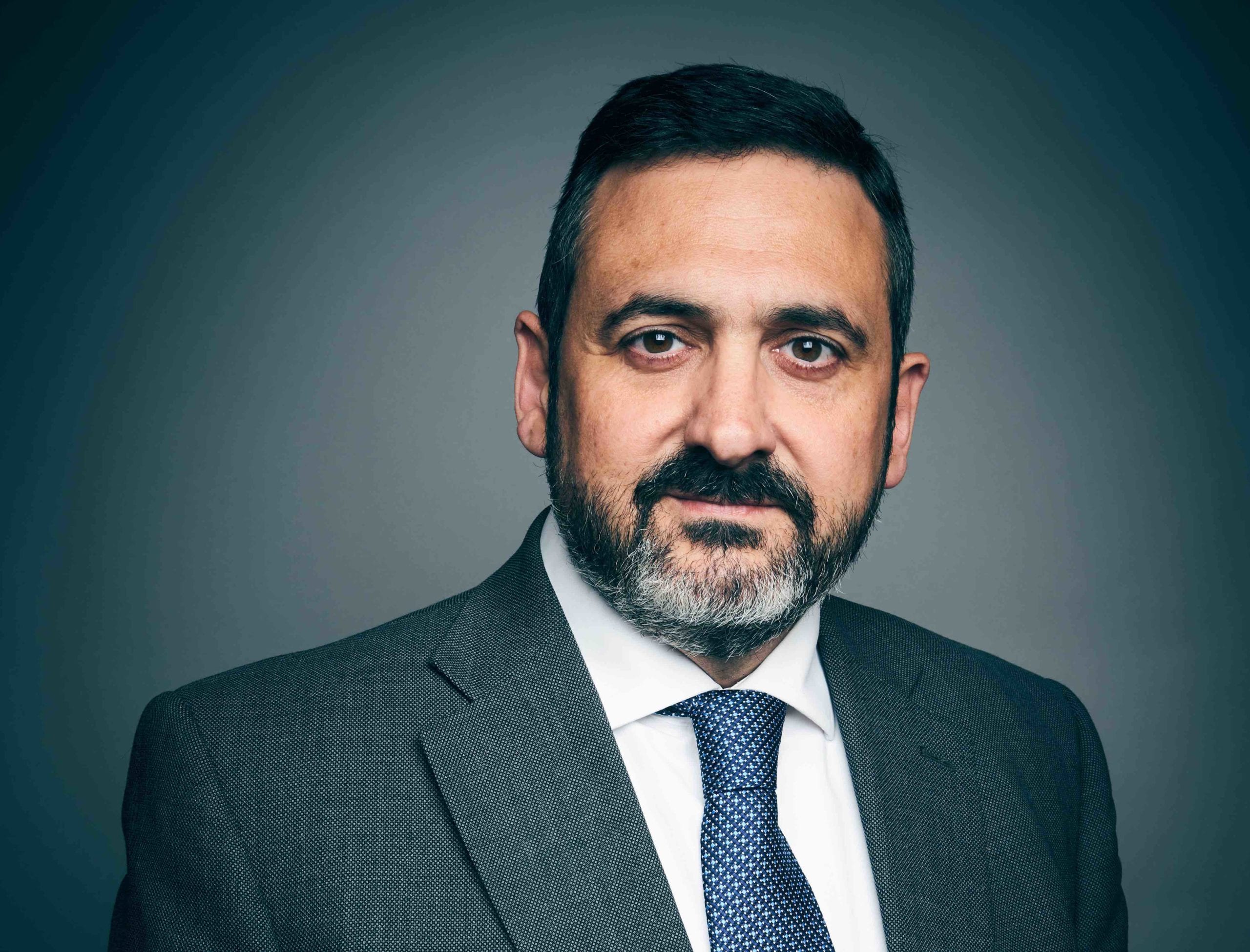 Alex Cruz British Airways CEO on Tech, Innovation And The Future Of Flying