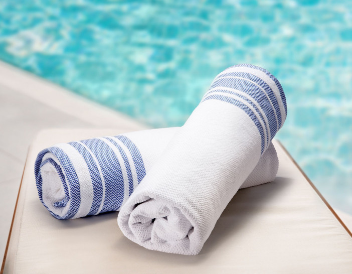 Hotel Pool Chairs Reserved With Towels: Curb Your Enthusiasm